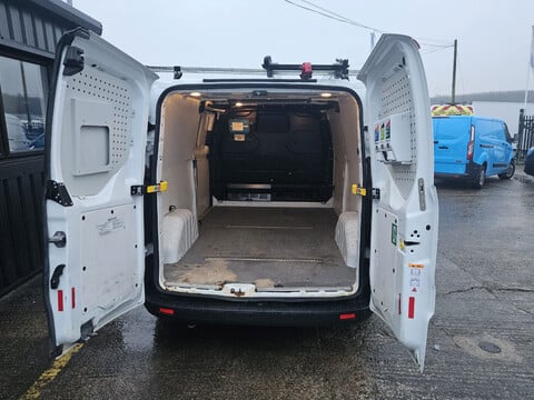 Ford Transit Custom 300 BASE P/V L2 H1 7