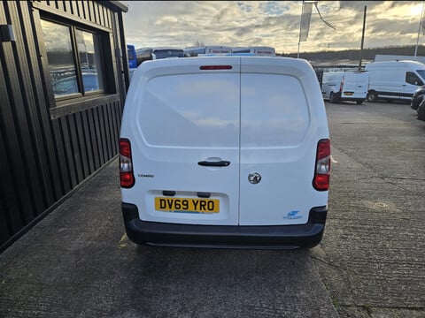 Vauxhall Combo L1H1 2300 EDITION S/S 4