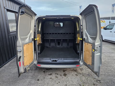 Ford Transit Custom 9