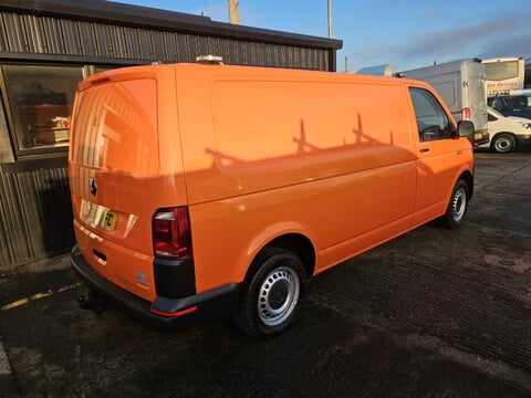 Volkswagen Transporter T32 TDI P/V STARTLINE BMT 4