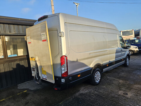 Ford Transit 350 TREND P/V ECOBLUE 6