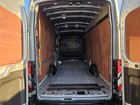 Ford Transit 350 TREND P/V ECOBLUE 10