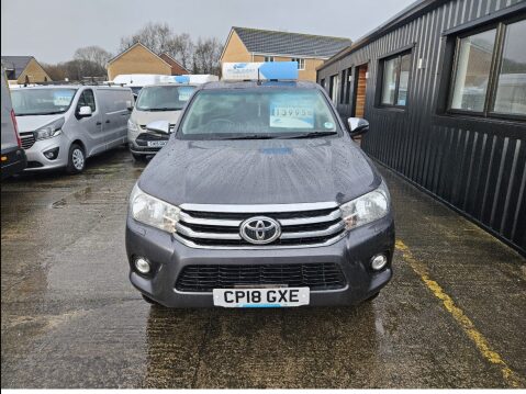 Toyota Hilux ICON 4WD D-4D DCB 2