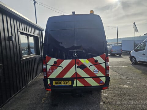 Mercedes-Benz Sprinter 313 CDI MWB 4