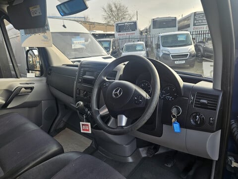 Mercedes-Benz Sprinter 313 CDI MWB 7