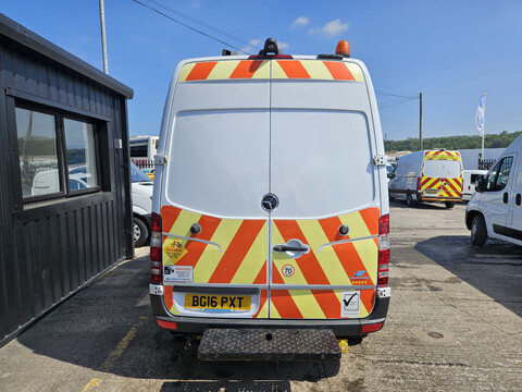 Mercedes-Benz Sprinter 313 CDI SWB 5