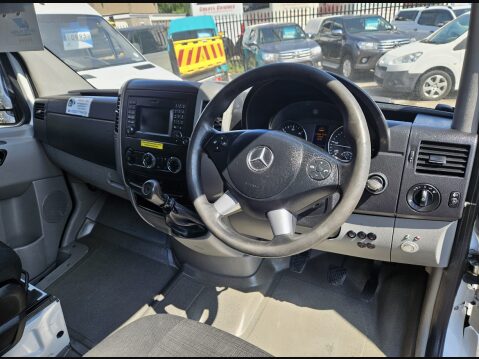 Mercedes-Benz Sprinter 313 CDI SWB 8