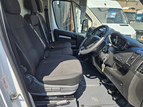 Peugeot Boxer BLUEHDI 335 L3H2 PROFESSIONAL P/V 7
