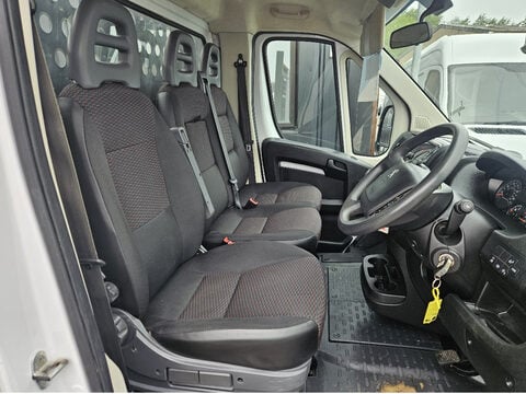 Peugeot Boxer BLUEHDI 335 L2 7