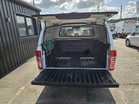 Ford Ranger XL 4X4 DCB TDCI 9