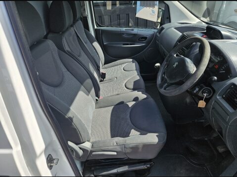 Peugeot Expert HDI 1200 L2H1 7