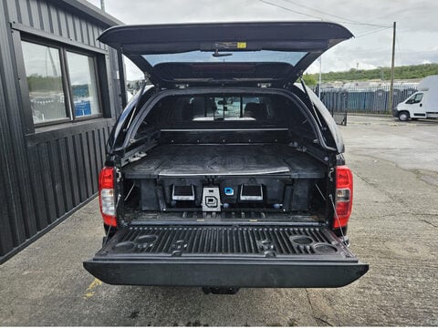Nissan Navara DCI TEKNA SHR DCB 9