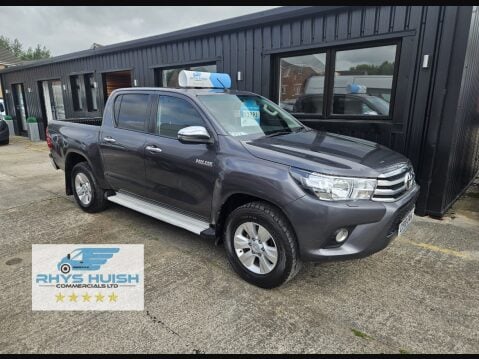 Toyota Hilux ICON 4WD D-4D DCB 1