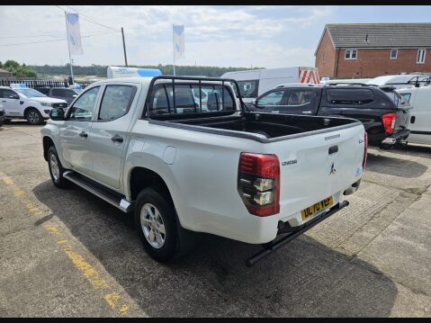 Mitsubishi L200 DI-D 4LIFE DCB 5