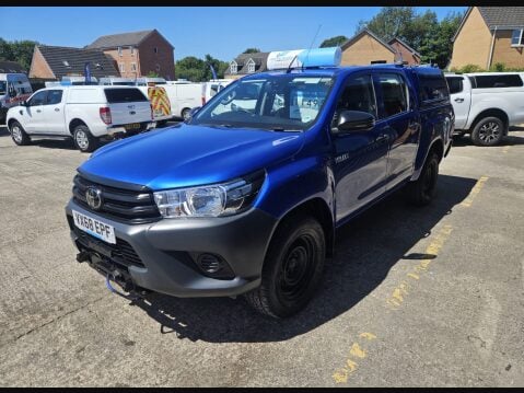 Toyota Hilux ACTIVE 4WD D-4D DCB TSS 3