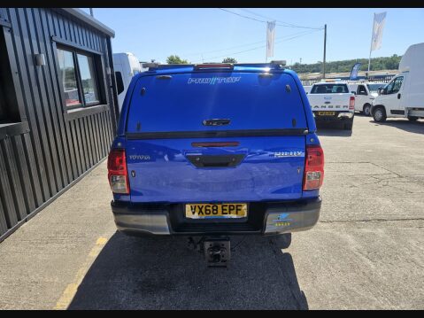 Toyota Hilux ACTIVE 4WD D-4D DCB TSS 5