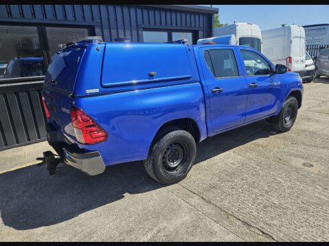 Toyota Hilux ACTIVE 4WD D-4D DCB TSS 6