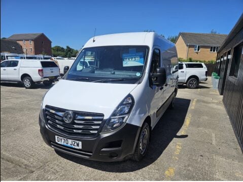 Vauxhall Movano L2H2 F3300 3