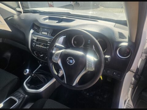 Nissan Navara DCI VISIA 4X4 SHR DCB 9