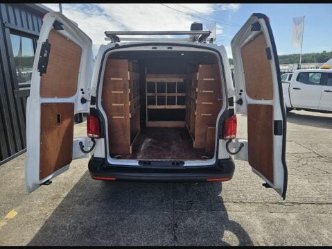 Volkswagen Transporter T28 TDI P/V STARTLINE 9