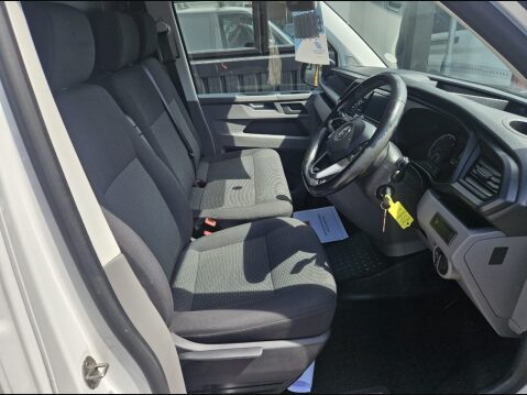 Volkswagen Transporter T28 TDI P/V STARTLINE 7