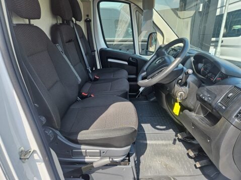 Vauxhall Movano L2H2 F3500 DYNAMIC S/S 6