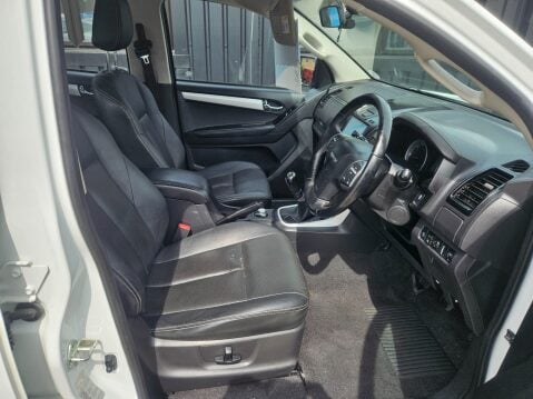 Isuzu D-Max UTAH DCB 8