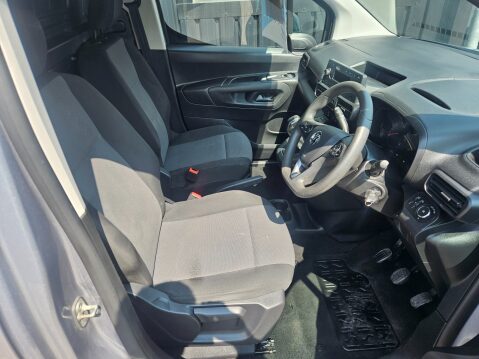 Vauxhall Combo L1H1 2300 SPORTIVE S/S 7