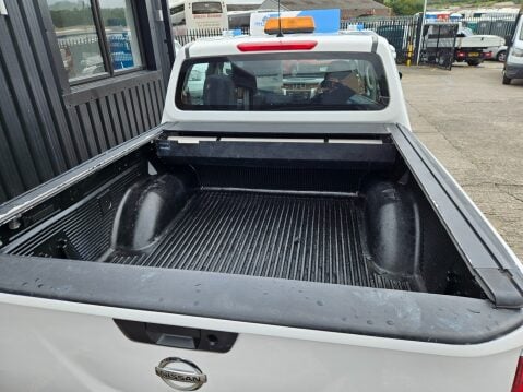 Nissan Navara DCI VISIA 4X4 SHR DCB 9