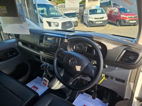 Vauxhall Vivaro L2H1 2900 EDITION S/S 9
