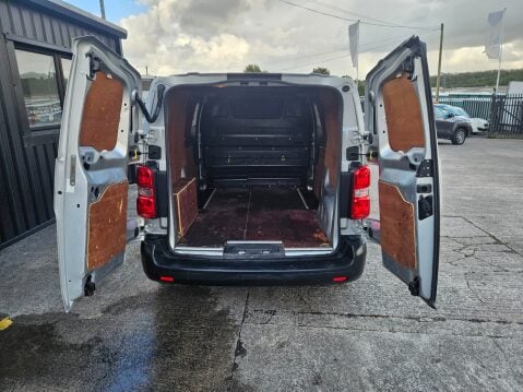 Peugeot Expert BLUE HDI PROFESSIONAL STANDARD 9