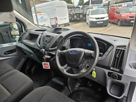 Ford Transit 8
