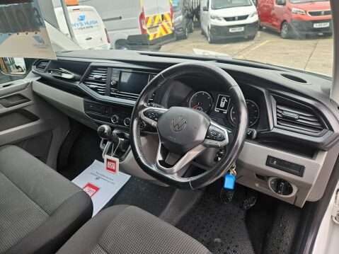 Volkswagen Transporter T28 TDI P/V STARTLINE 8