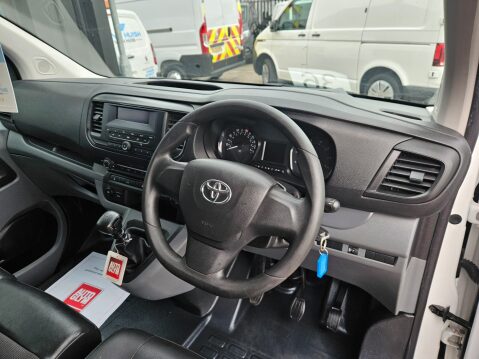 Toyota Proace L2 ACTIVE 8