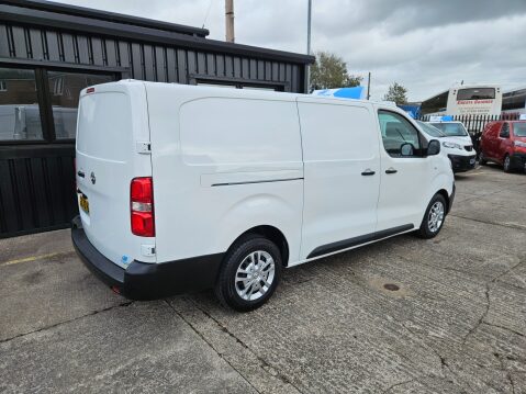 Vauxhall Vivaro L2H1 2900 DYNAMIC S/S 6