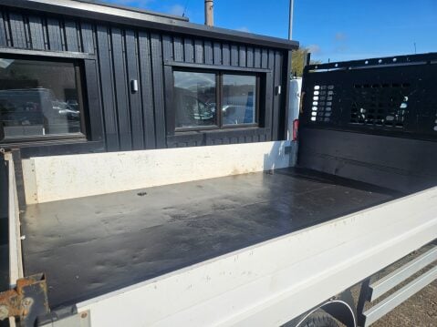 Maxus Deliver 9 BASE MH C/C 8