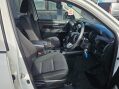 Toyota Hilux ACTIVE 4WD D-4D DCB 8