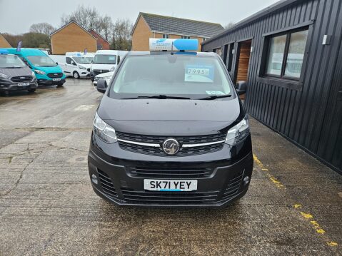 Vauxhall Vivaro L1H1 2700 DYNAMIC S/S 2