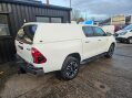 Toyota Hilux INVINCIBLE 4WD D-4D DCB 6