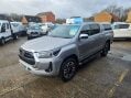 Toyota Hilux INVINCIBLE 4WD D-4D DCB 3
