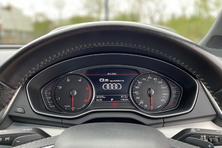 Audi Q5 2.0 TDI S line S Tronic quattro Euro 6 (s/s) 5dr Image 16