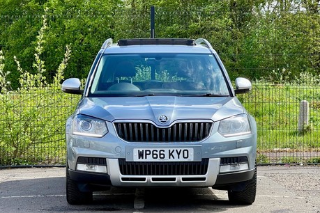 Skoda Yeti 2.0 TDI Laurin & Klement Outdoor DSG 4WD Euro 6 (s/s) 5dr Image 4
