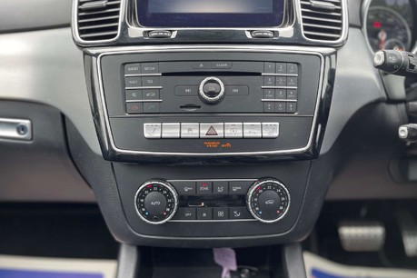 Mercedes-Benz GLE 3.0 GLE 350 D 4Matic AMG Line Premium+ Auto 4WD 5dr 29