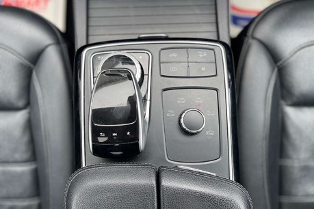Mercedes-Benz GLE 3.0 GLE 350 D 4Matic AMG Line Premium+ Auto 4WD 5dr 35
