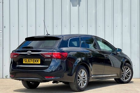 Toyota Avensis 1.6 Avensis Business Edition D-4D 5dr 9