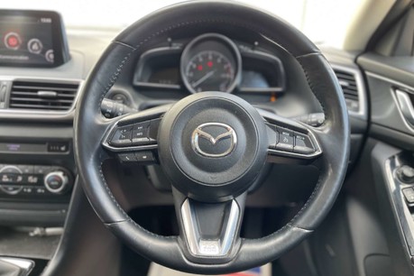 Mazda 3 2.0 3 Sport Nav 5dr 14