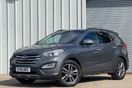 Hyundai SANTA FE 2.2 Santa Fe Premium SE CRDi Auto 4WD 5dr 3