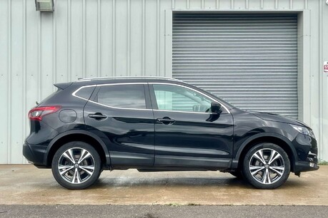 Nissan Qashqai 1.5 dCi N-Connecta SUV 5dr Diesel Manual Euro 6 (s/s) (115 ps) 8