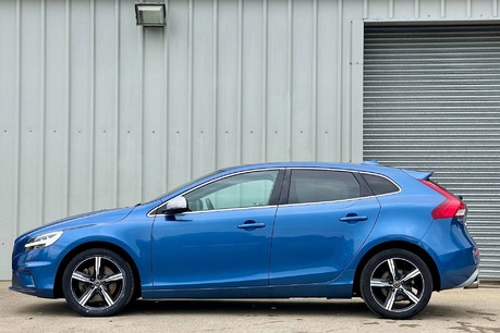 Volvo V40 2.0 V40 R-Design Nav+ D3 5dr 5