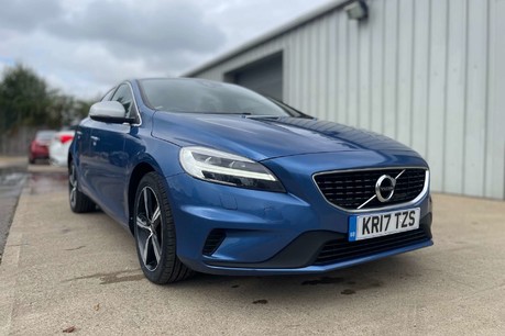 Volvo V40 2.0 V40 R-Design Nav+ D3 5dr 9